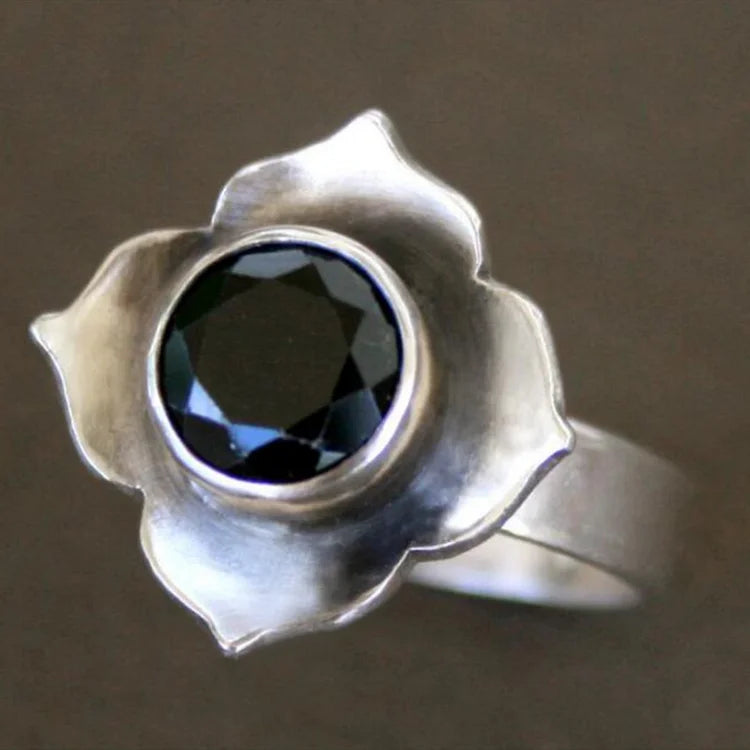 Black Flower Ring