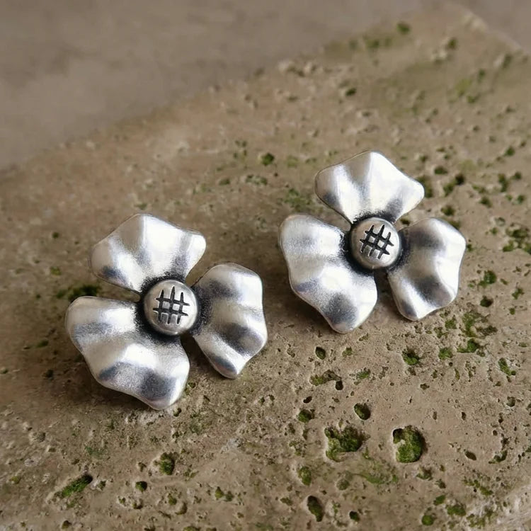 Antique Silver Daisy Stud Earrings