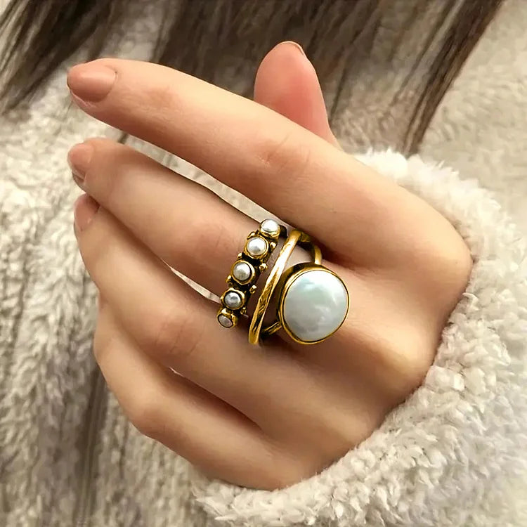 Vintage Round Pearl Ring
