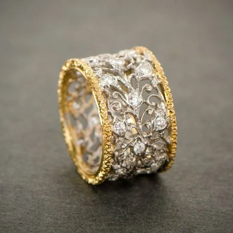 Ivy Sparkling Ring