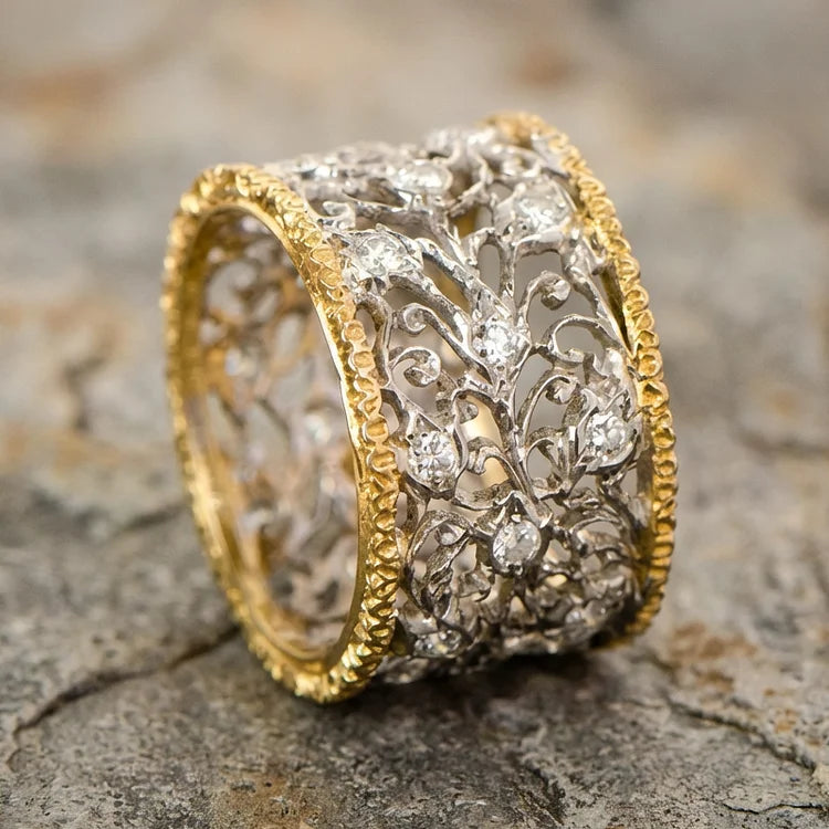 Ivy Sparkling Ring