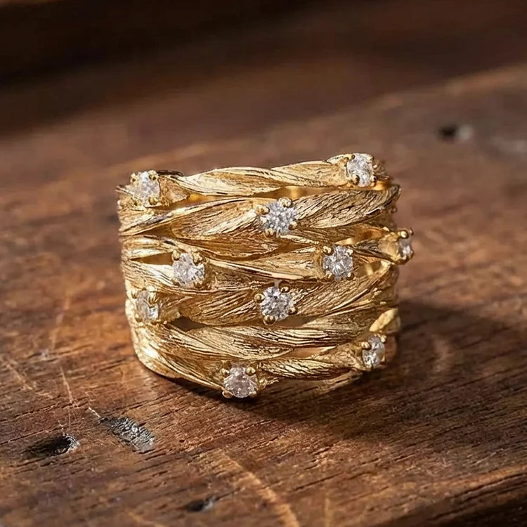 Queen Rope Ring