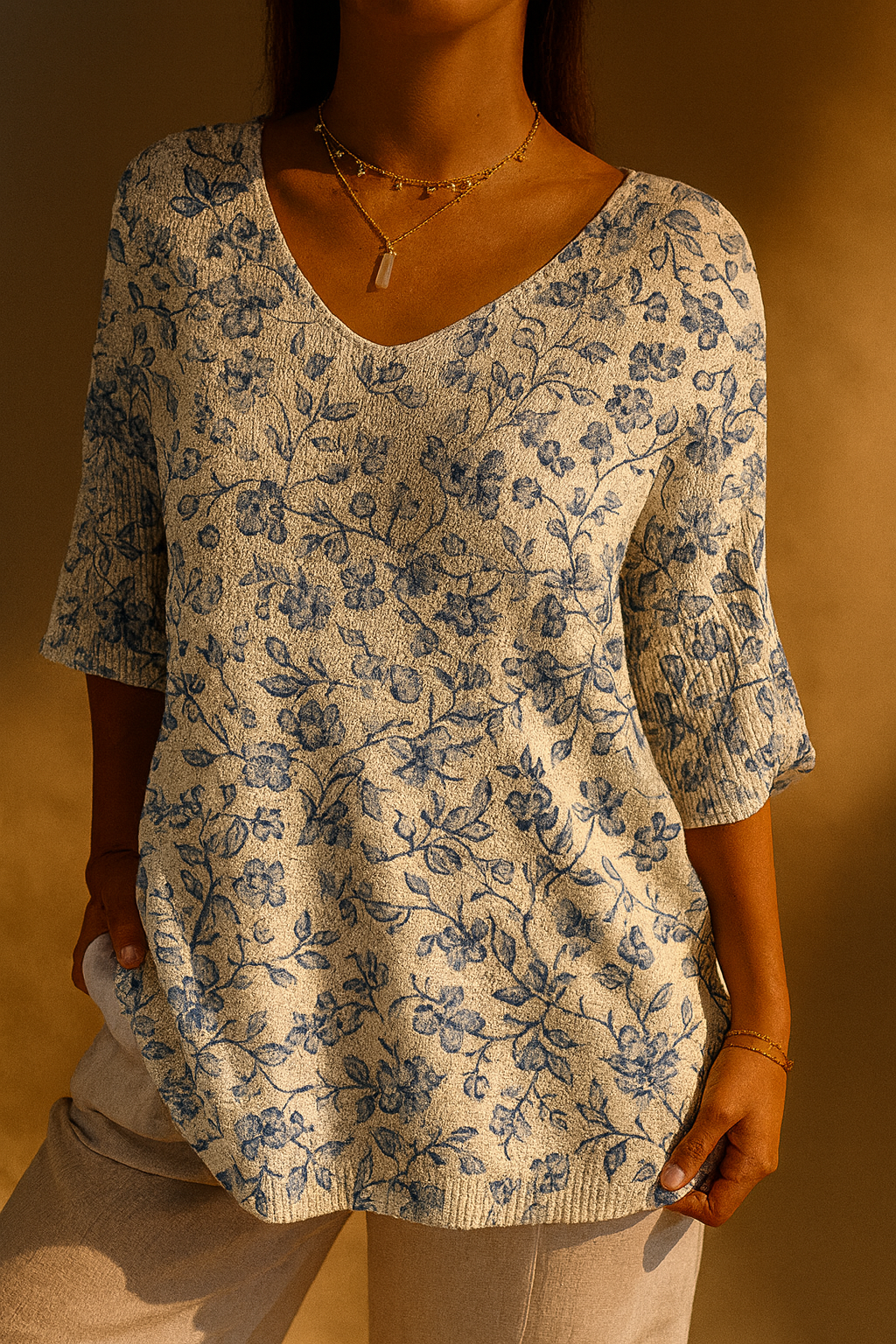 Genesis | Women's Small Blue Flowers Print Casual Pullover Knit