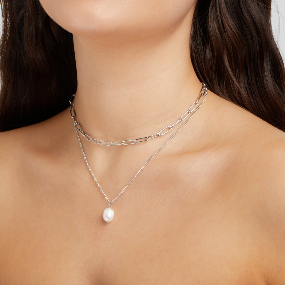 Angela Pearl Necklace