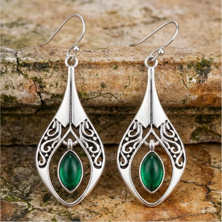 Vintage Emerald Filigree Earrings