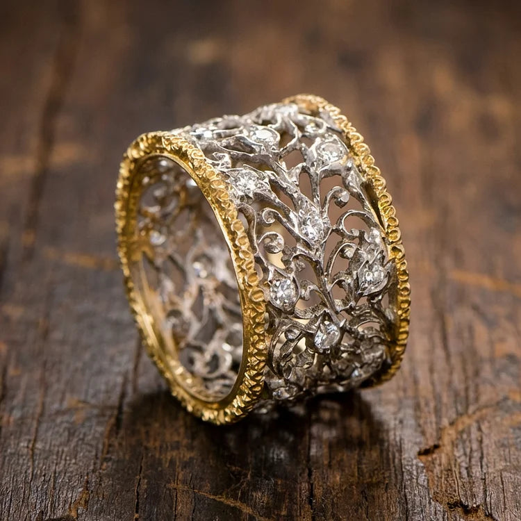 Ivy Sparkling Ring
