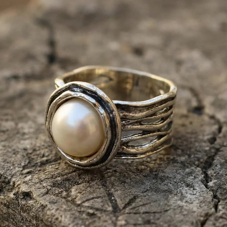 Snow Pearl Ring