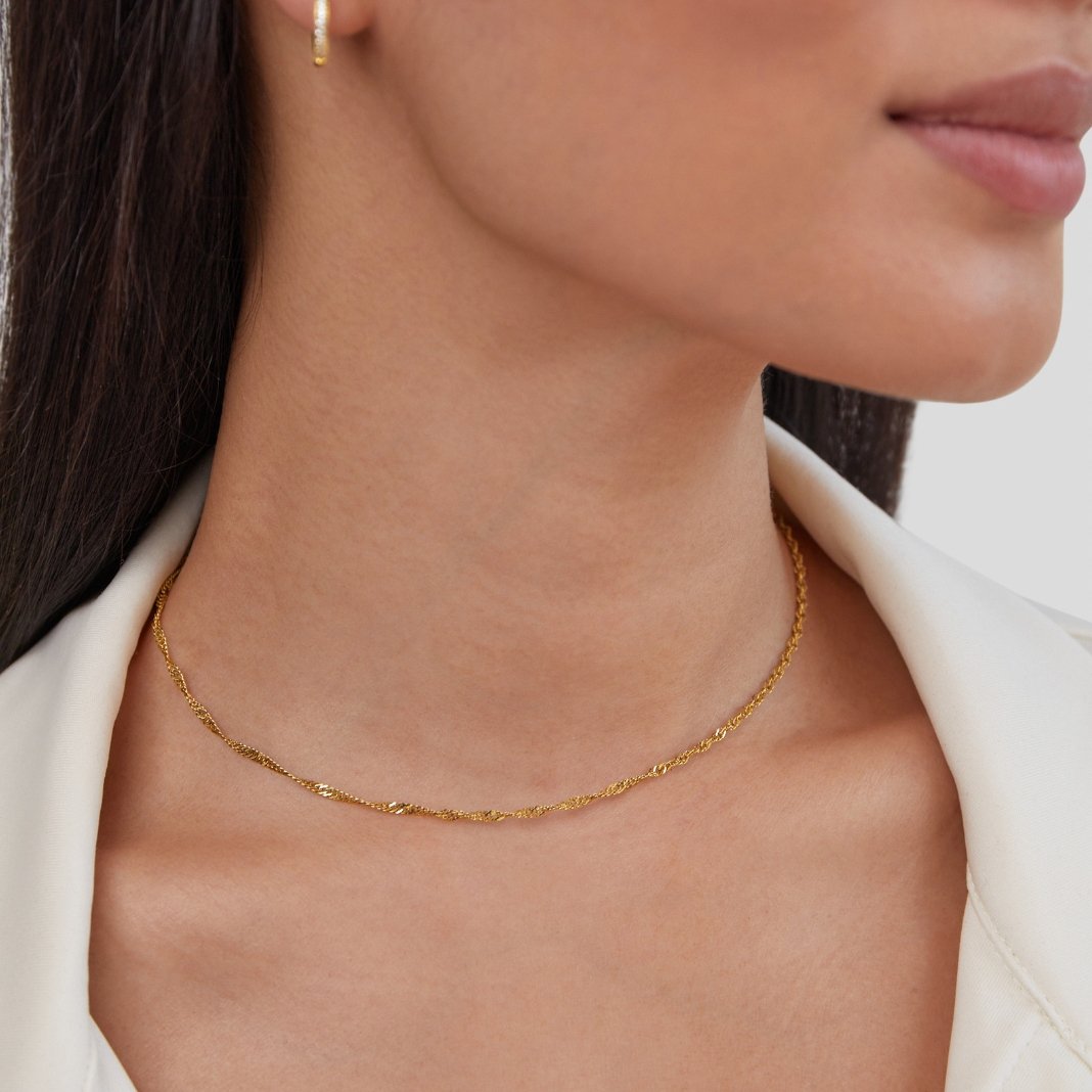 Mila Twist Sun Chain Necklace