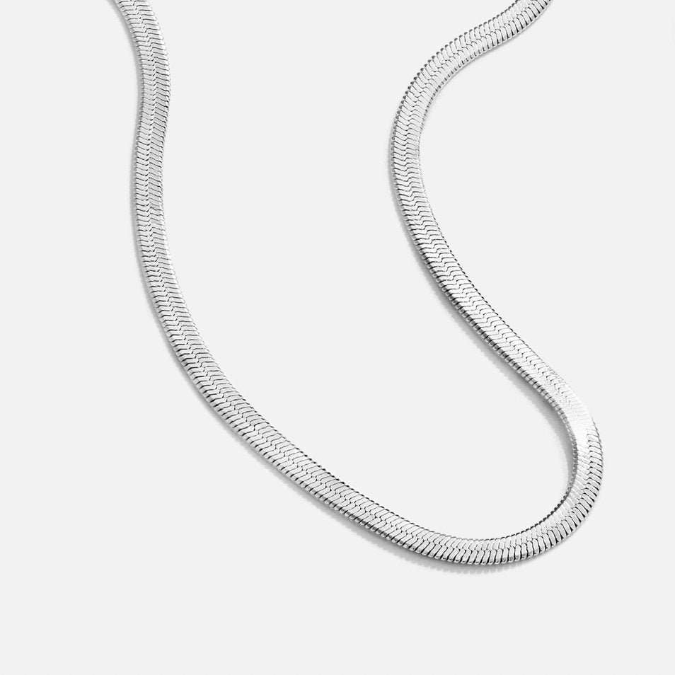 Sarya Snake Chain Necklace